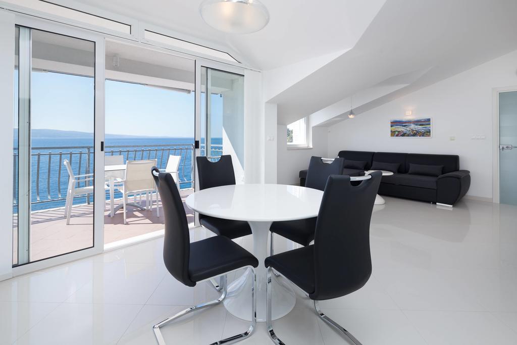 Beach Penthouse Diamond Omiš Zewnętrze zdjęcie